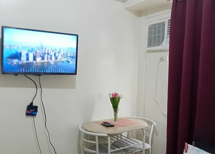 Deca Luxe 3* マニラ市